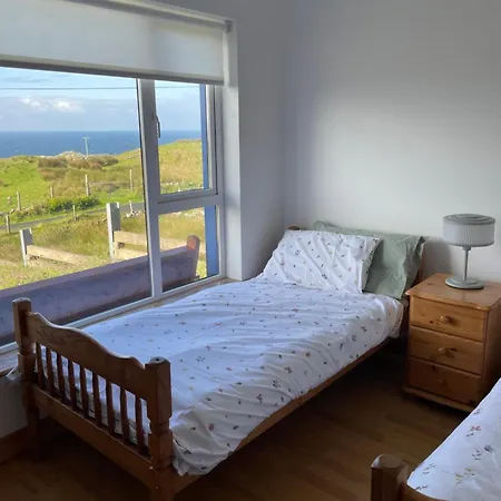 An Nead Casa de Férias Muckros